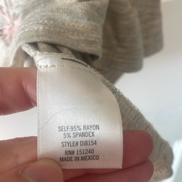 Francesca's Size Small Floral Embroidered Peplum Babydoll Bohemian Style Top - Picture 6 of 7